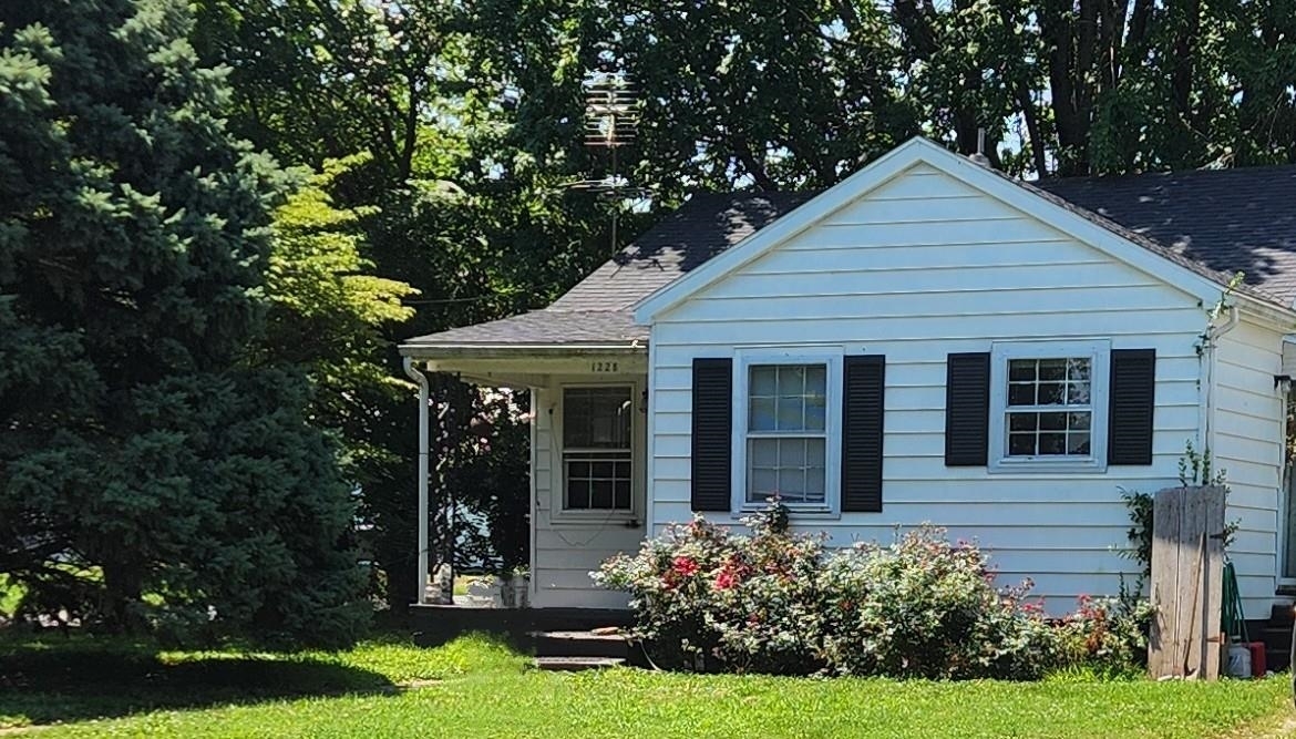 1228 Obyrne St  Henderson KY 42420 photo