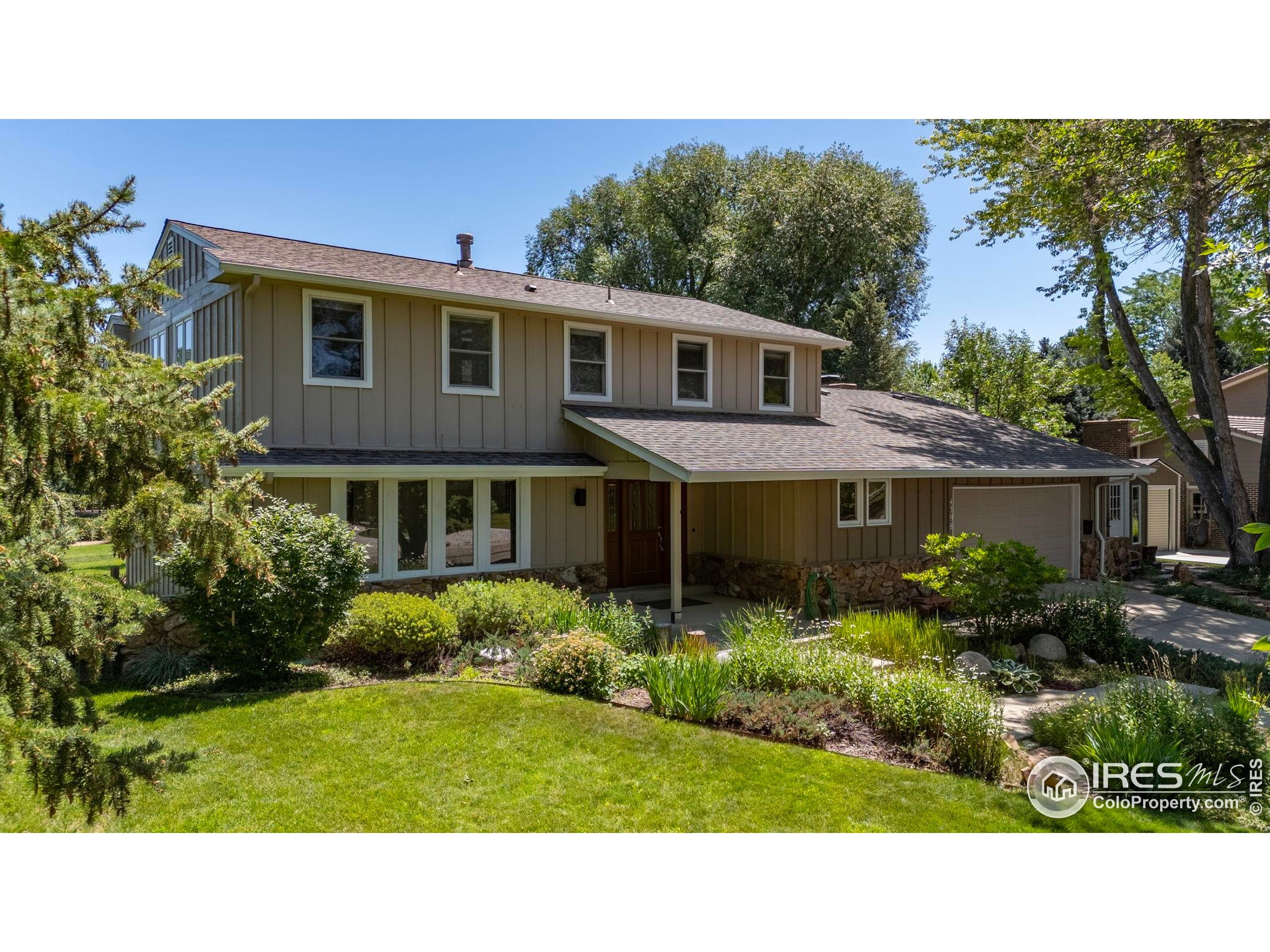 Property Photo: 4398 Carter Trl CO 80301