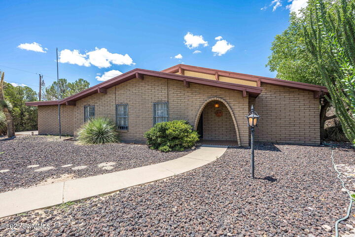 Property Photo: 3005 Ronna Drive NM 88001