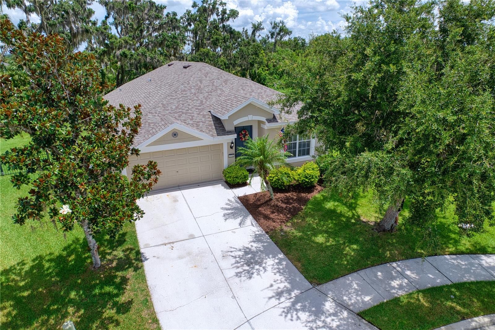Property Photo: 4716 98th Terrace E FL 34219