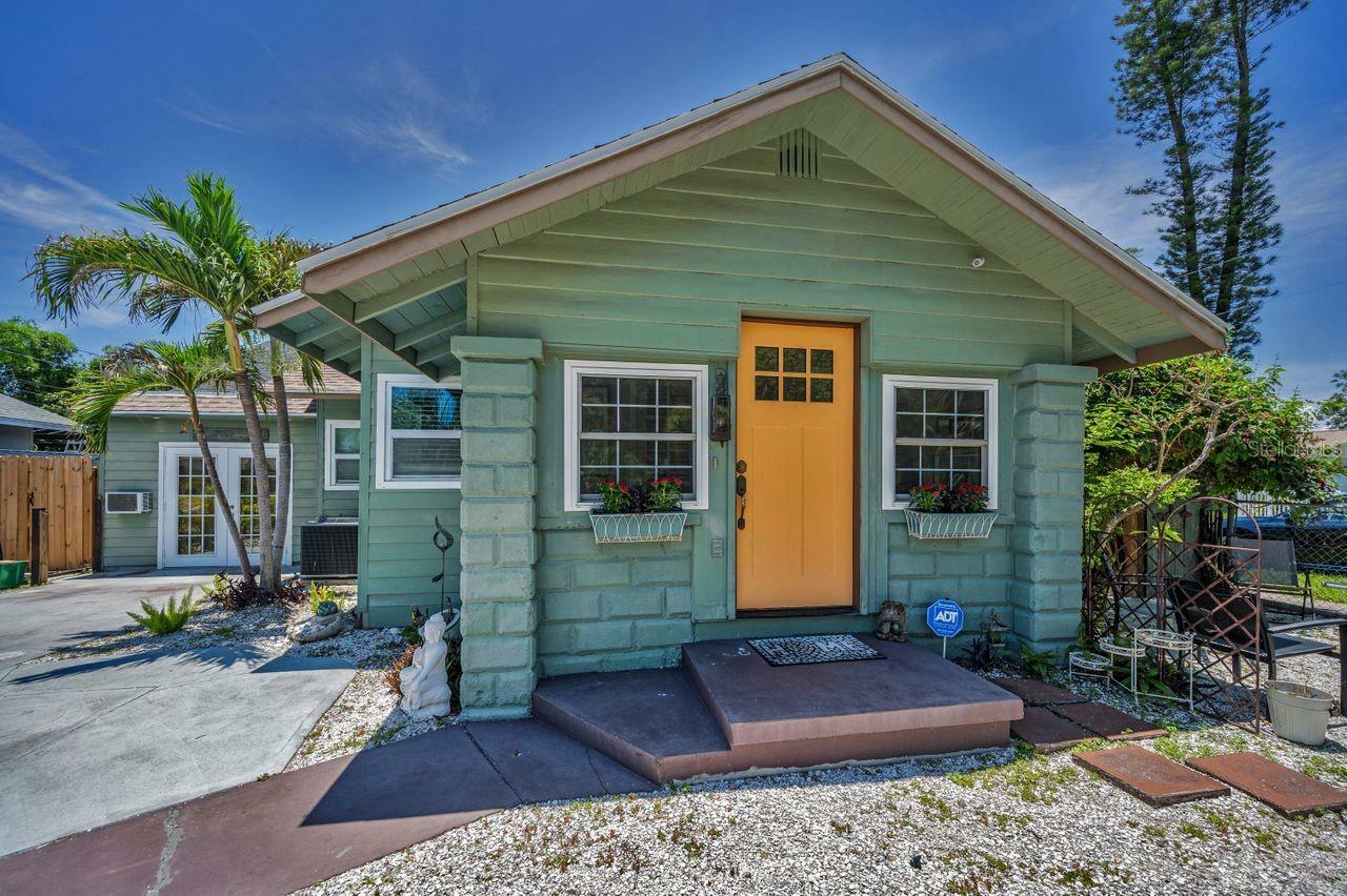 Property Photo: 1801 52nd Street S FL 33707