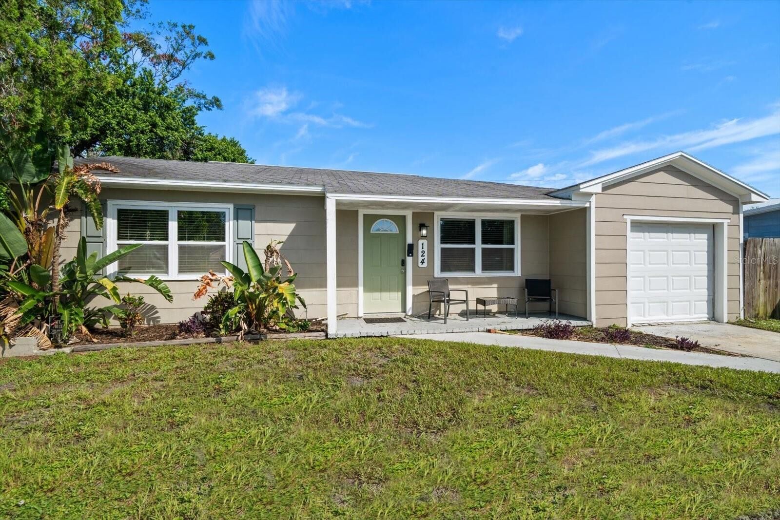 Property Photo: 124 E Virginia Lane FL 33759