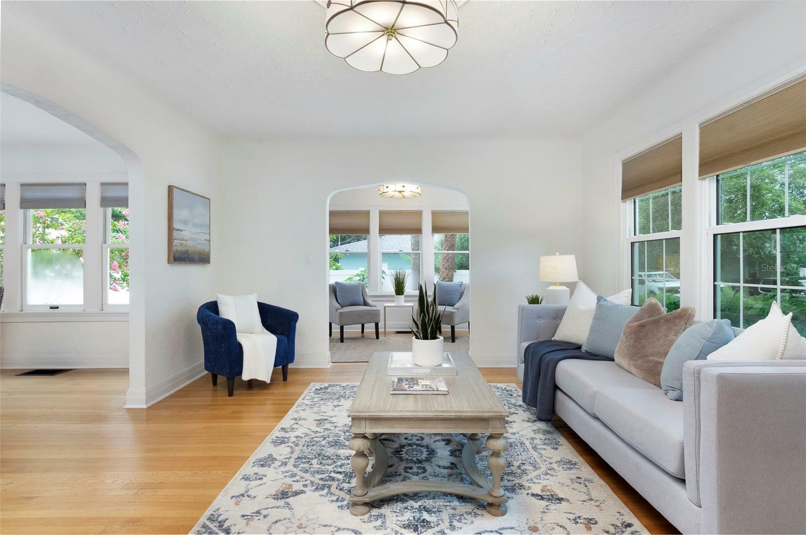 Property Photo: 1915 10th Street N FL 33704