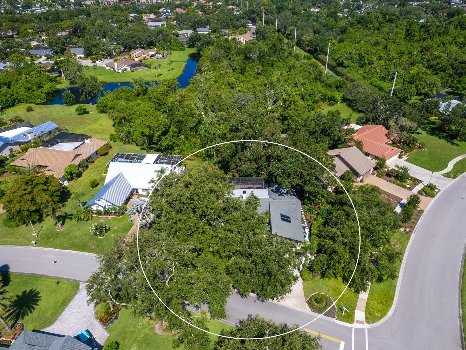 Property Photo: 3900 Country View Drive FL 34233
