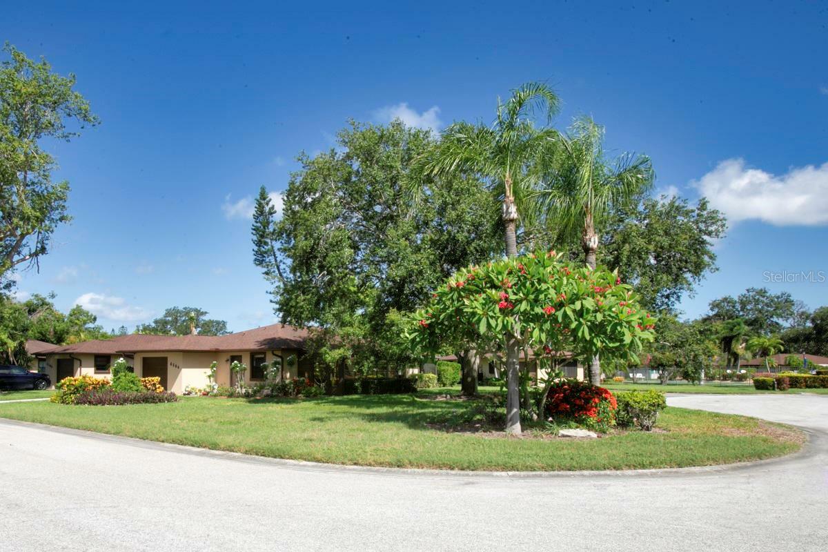 Property Photo: 6504 Heritage Lane 99 FL 34209