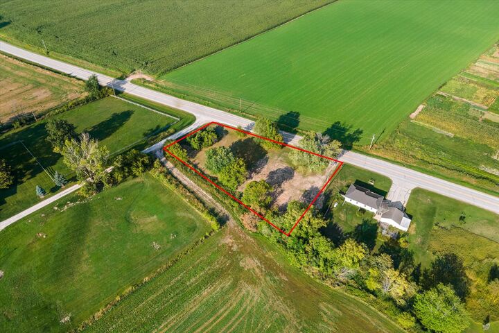 Property Photo: N1970 State Highway 32 - WI 53070