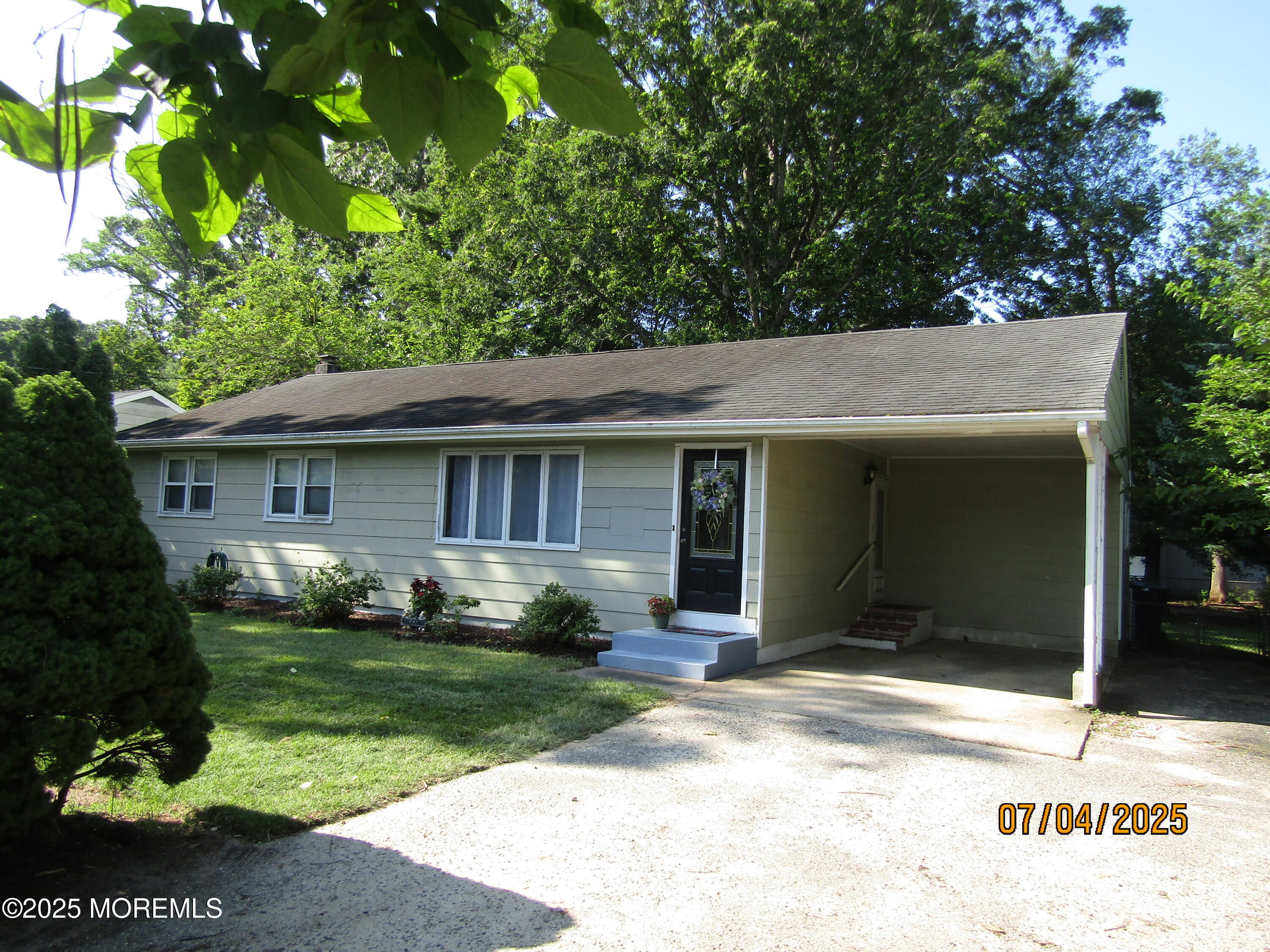 Property Photo:  807 Bay Avenue  NJ 08753 