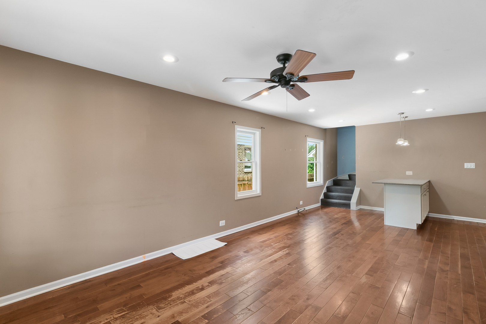 Property Photo: 3326 W 107th Street IL 60655