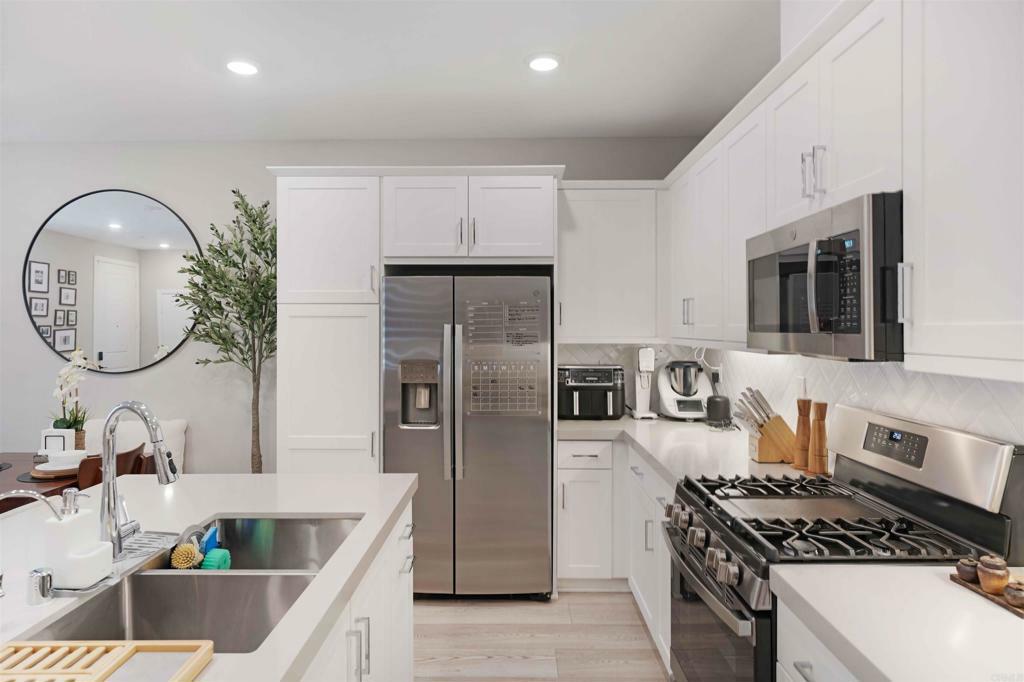 Property Photo:  2043 Bluestone Circle  CA 91913 