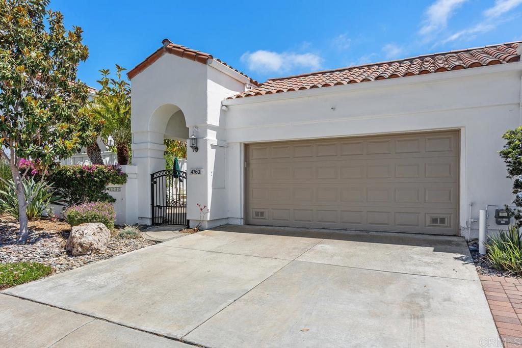 Property Photo: 4763 Miletus Way CA 92056