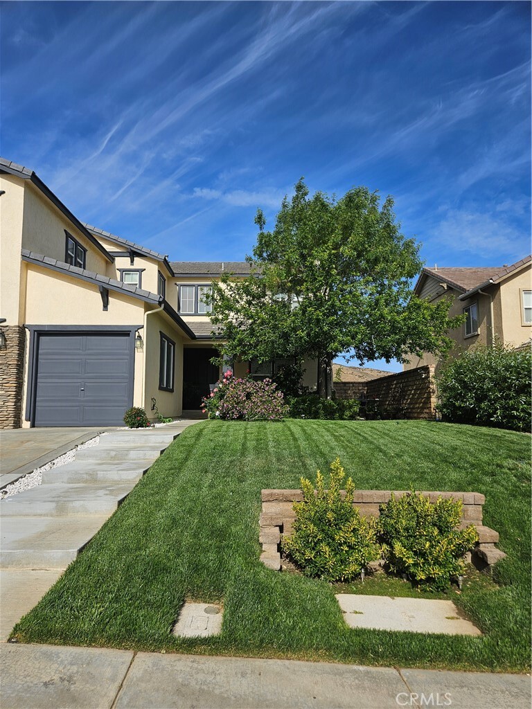 Property Photo: 37361 Paintbrush Drive CA 93551