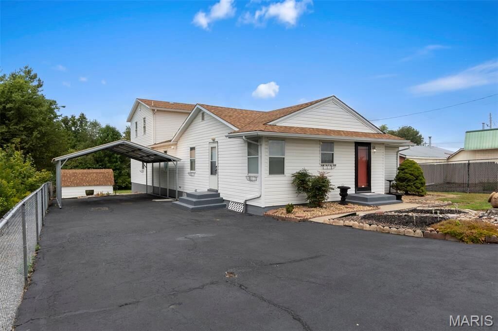 Property Photo:  5748 State Highway 25  MO 63701 