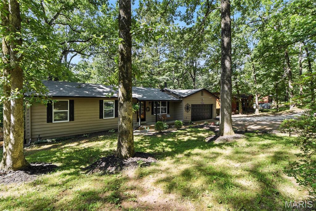 Property Photo: 820 Ashmont Drive MO 63052