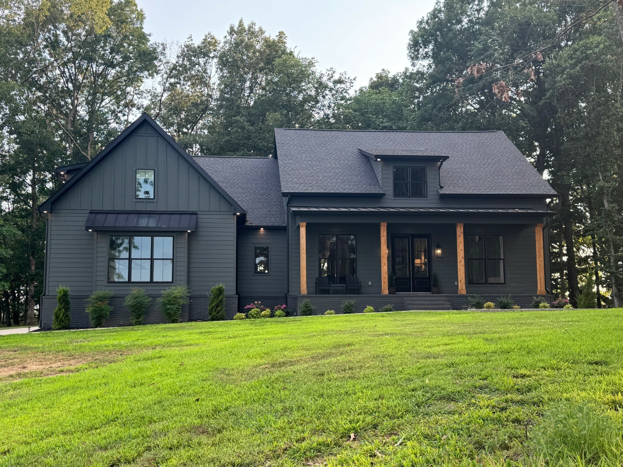 Property Photo: 8921 Cedar Grove Rd TN 37049