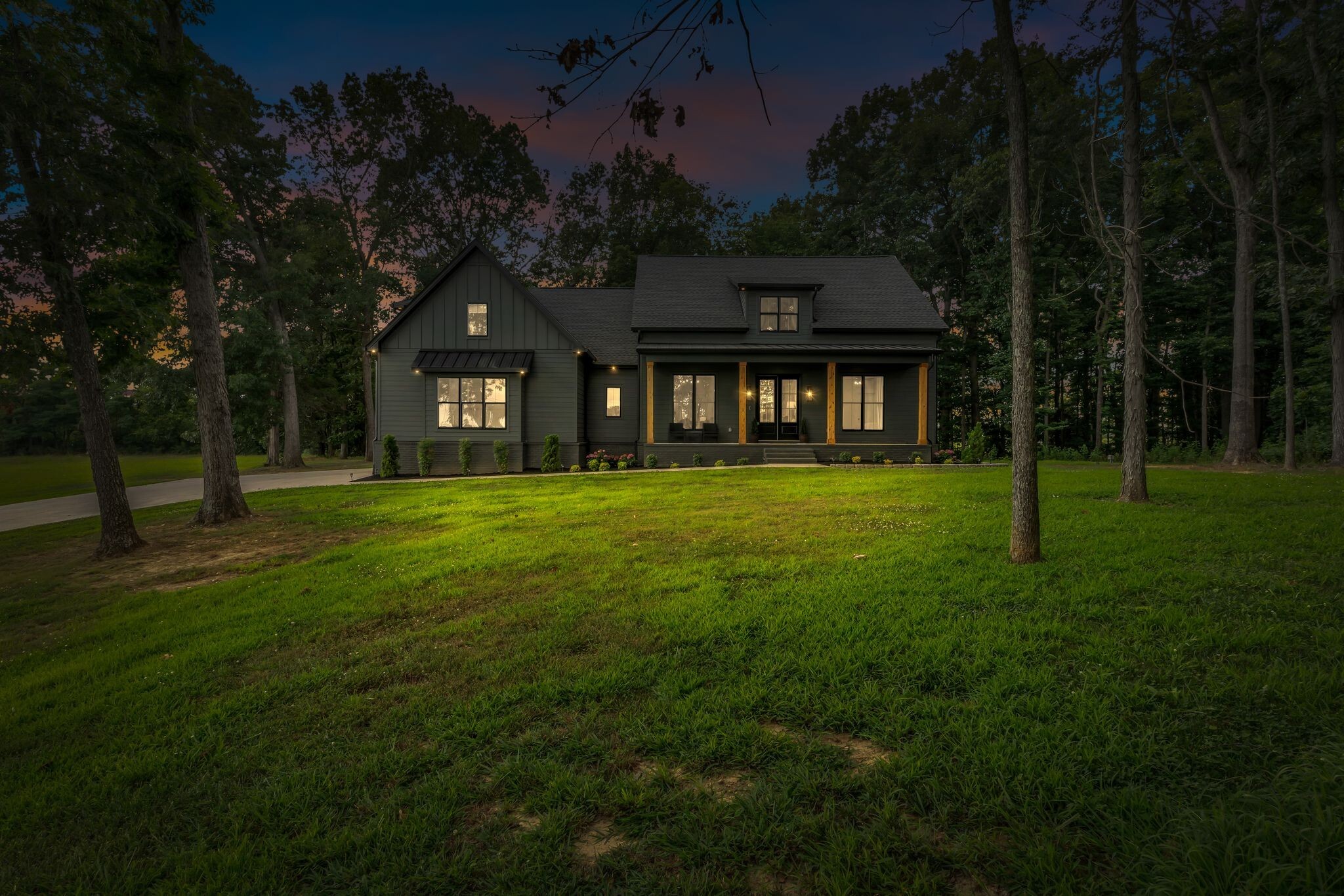 Property Photo: 8921 Cedar Grove Rd TN 37049