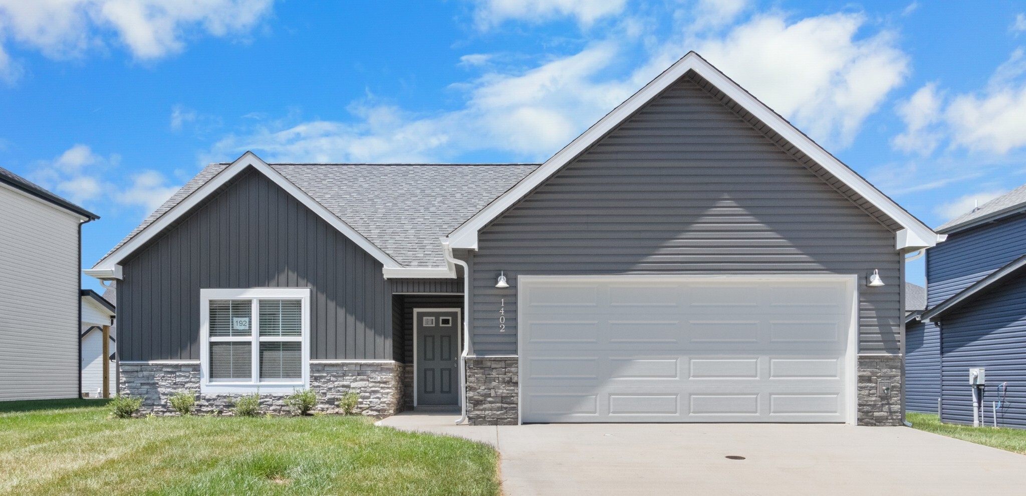 Property Photo: 1402 Dan Brown Dr TN 37042