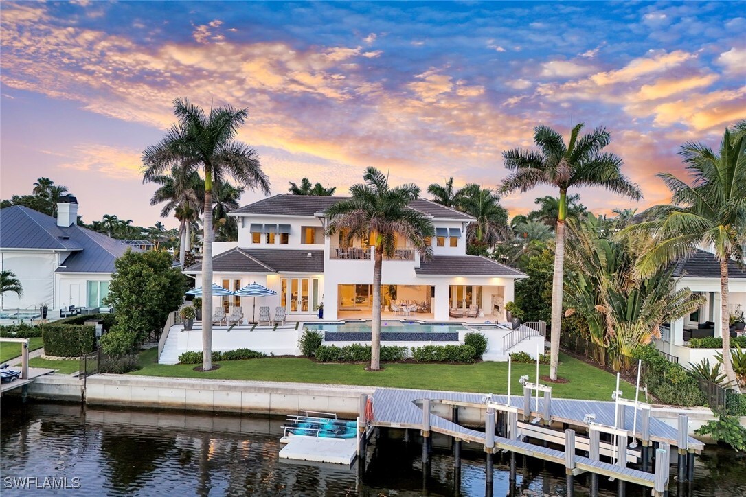 309 Neapolitan Way  Naples FL 34103 photo