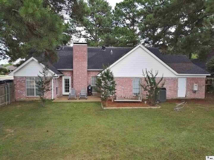 Property Photo:  2201 Cooktown Road  LA 71270 