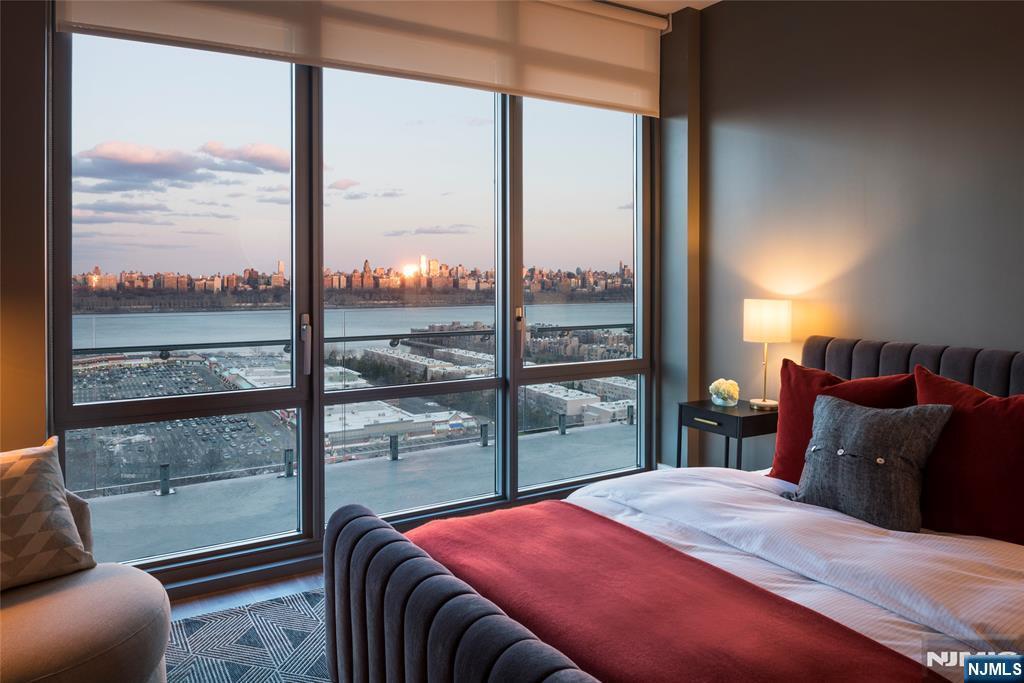Property Photo:  320 Adolphus Avenue Unit 321-B  NJ 07010 