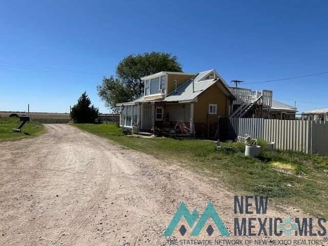 Property Photo:  259 S Roosevelt Road Z Road  NM 88130 