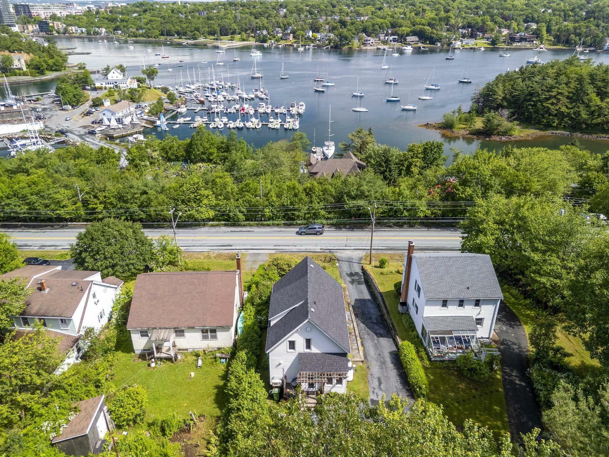 Property Photo: 1335 Purcells Cove Road NS B3P 1B3