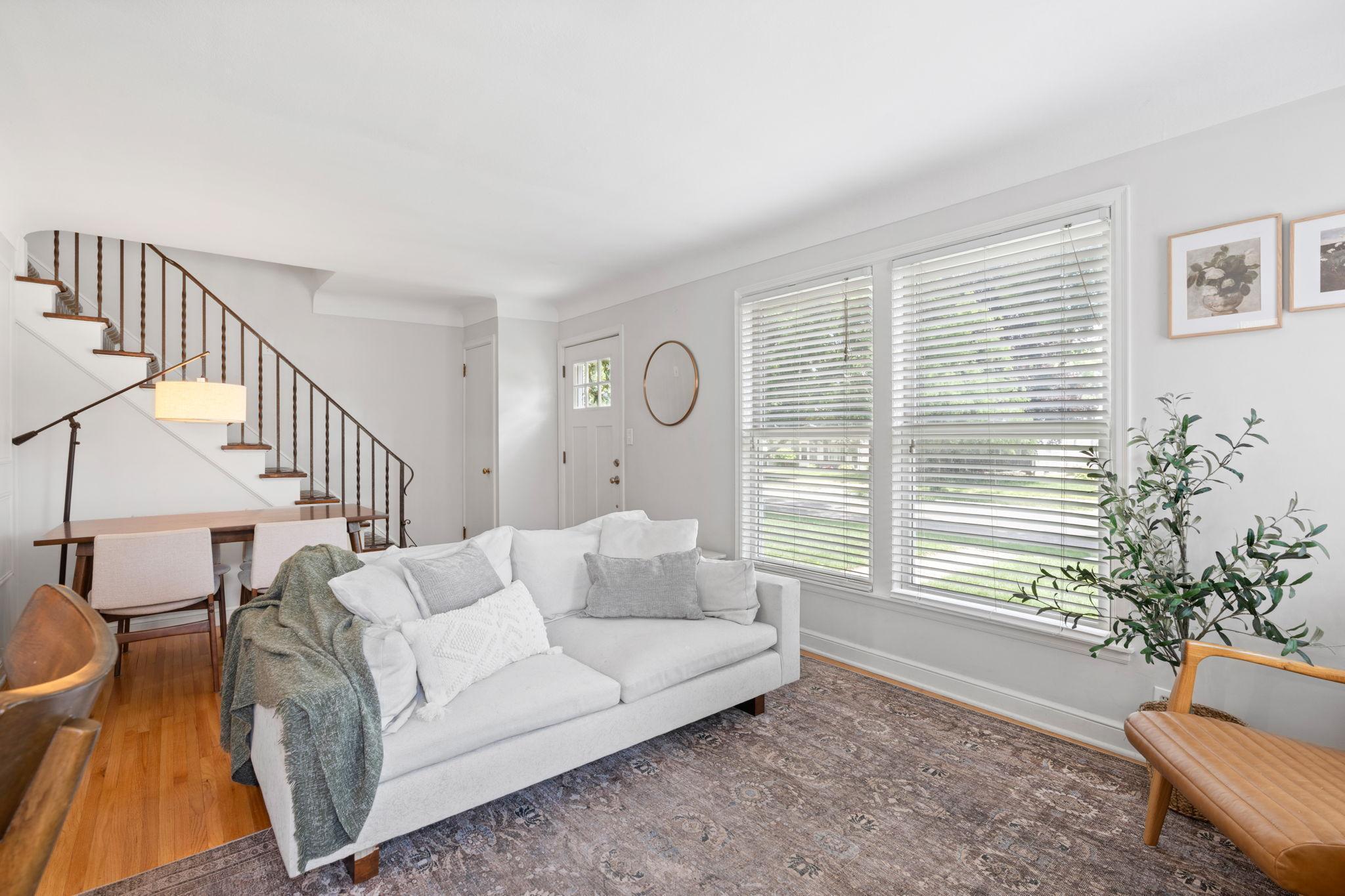 Property Photo:  3118 Maryland Avenue S  MN 55426 
