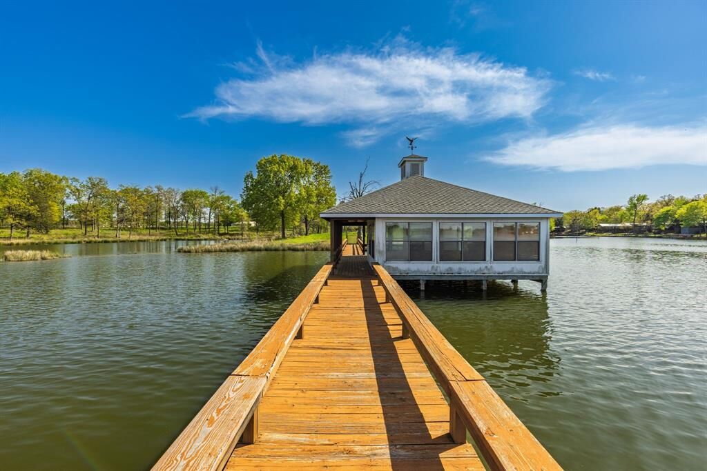 Property Photo: 1285 County Road 1540 TX 75410