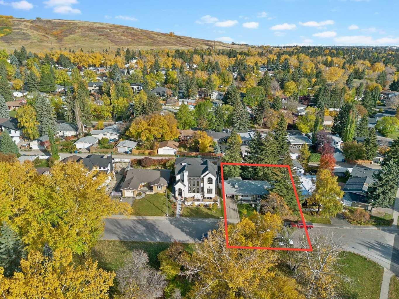 Photo de la propriété: 368 Capri Crescent NW AB T2L 1B2