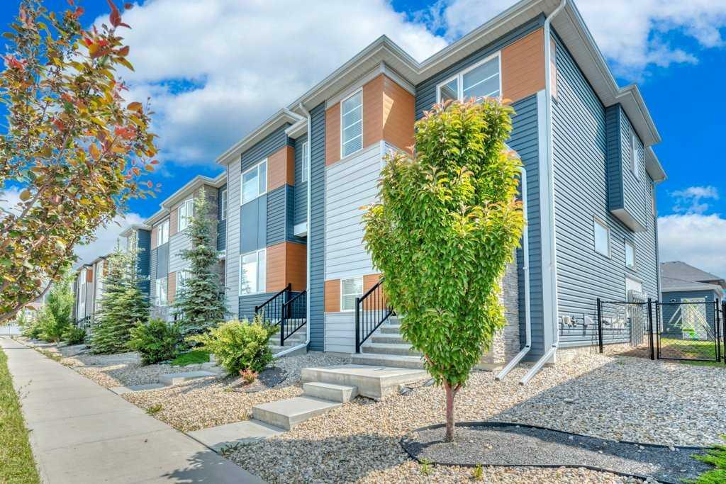 Property Photo: 54 Midtown Boulevard SW AB T4B 4E5