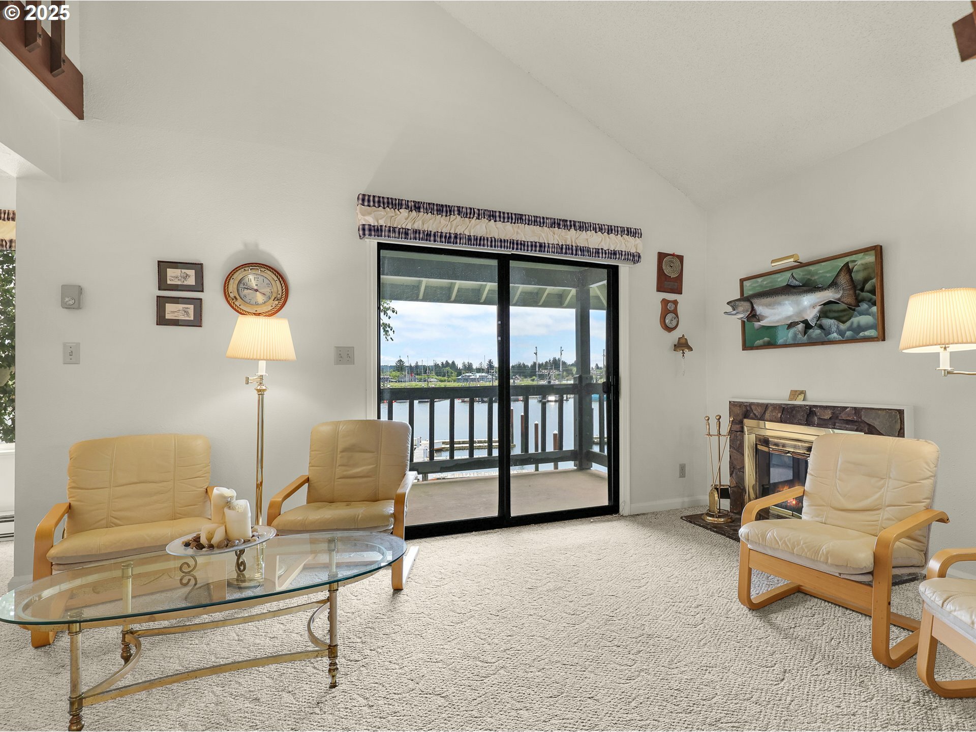 Property Photo: 313 NE Skipanon Dr 313 OR 97146