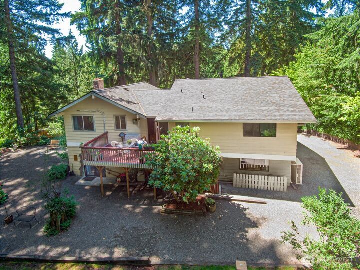 Property Photo: 18818 181st Place NE WA 98077