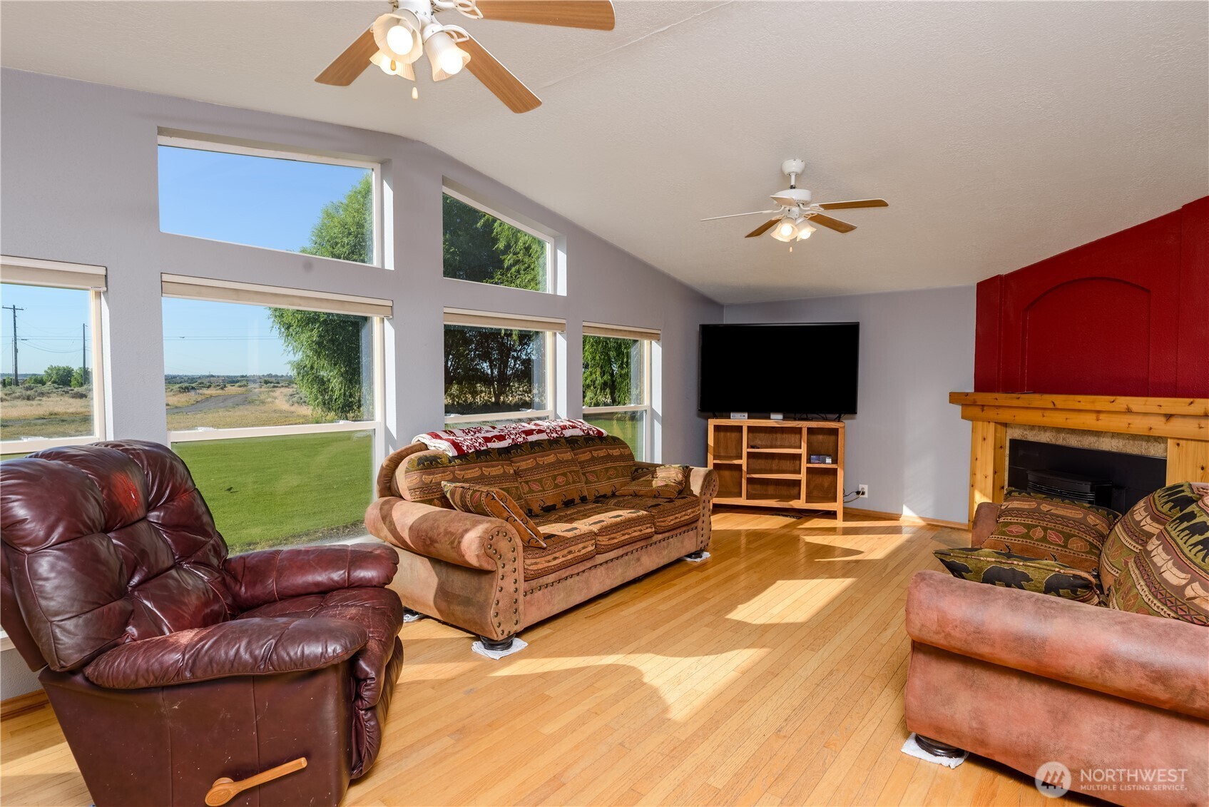 Property Photo:  4820 NE 7.5 Road  WA 98837 