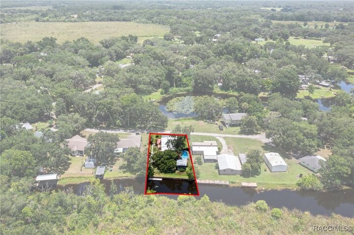 Property Photo:  2050 N Branch Point  FL 34453 