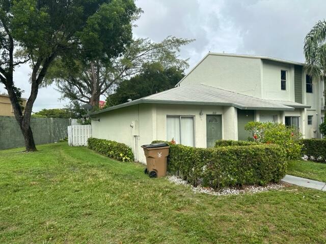 Property Photo: 860 Crystal Lake Drive FL 33064