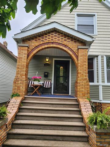 Property Photo: 2713 Trowbridge Street MI 48212