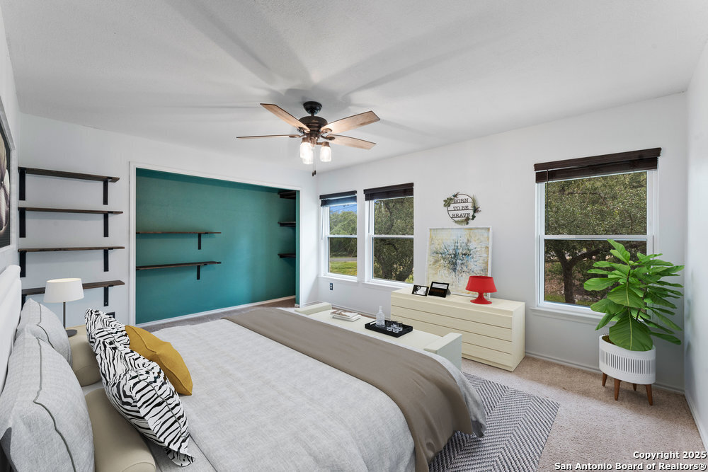 Property Photo: 310 Spacious Sky TX 78260