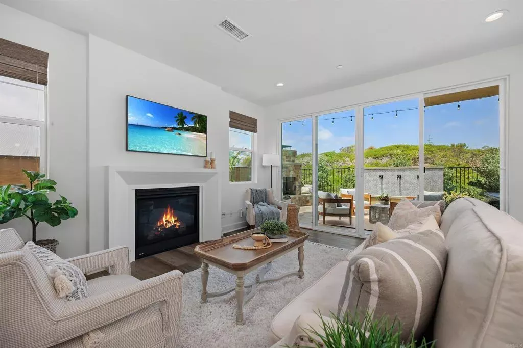 Property Photo:  3002 Villeta Ave  CA 92010 