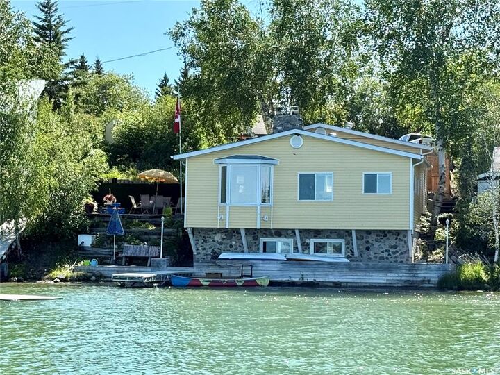 Property Photo: 144 Lakeview Drive SK S0A 0L0