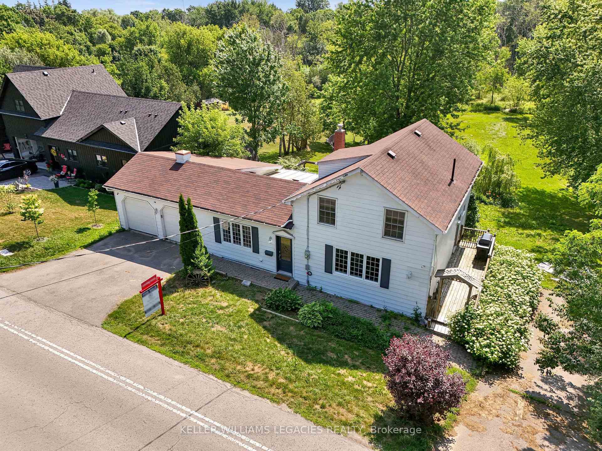 Property Photo: 9070 Ashburn Road ON L0B 1A0