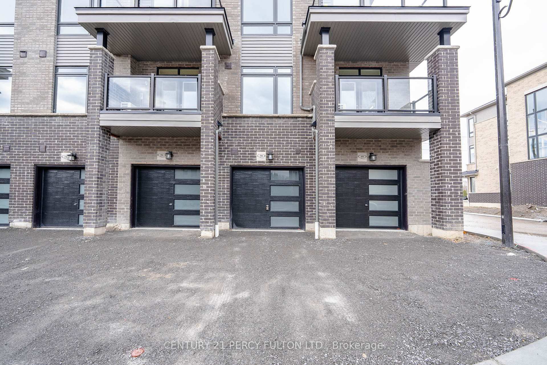 Property Photo: 38 Emmas Way ON L1R 0S7