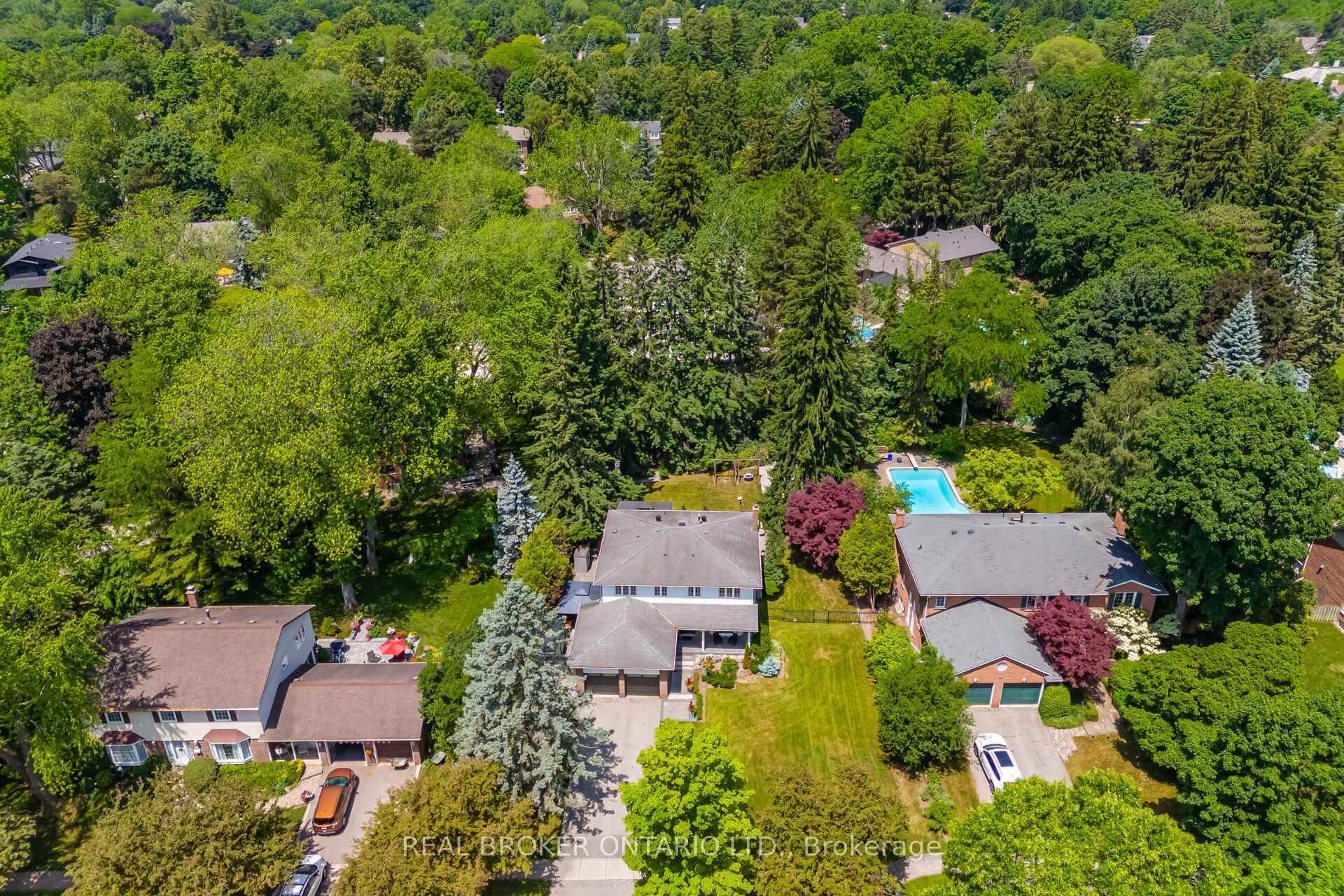 Property Photo: 2361 Carrington Place ON L6J 5P5