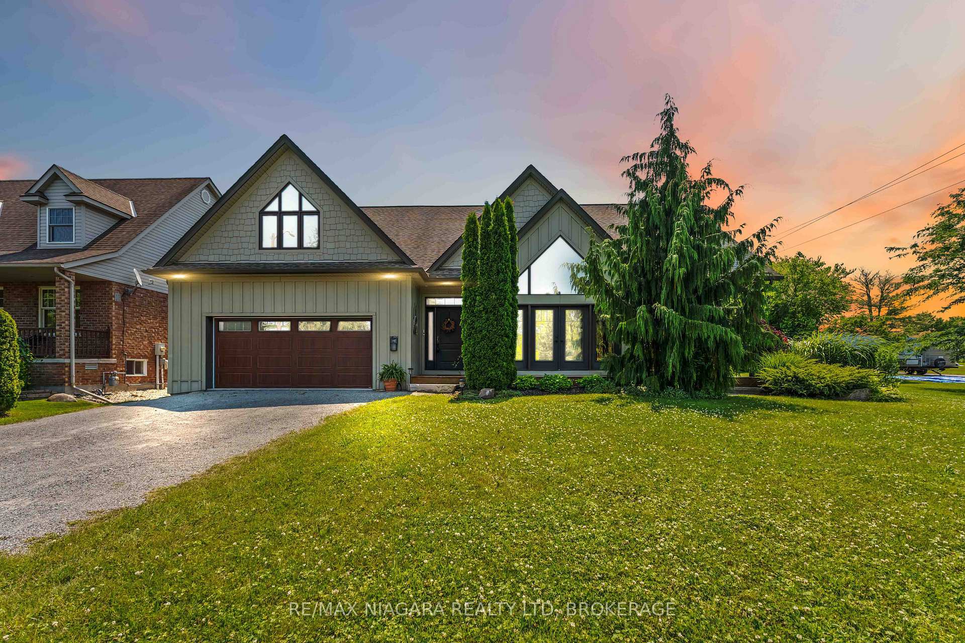 Property Photo: 4152 Bridgewater Street ON L2G 6H7
