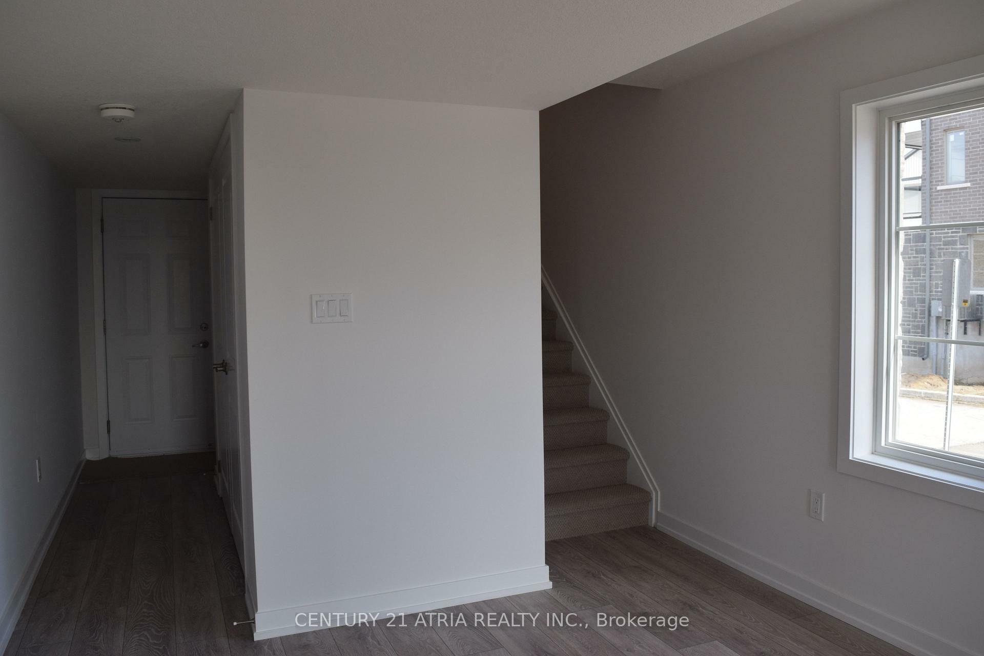 Property Photo: 203 West Oak Trail S ON N2R 0R9
