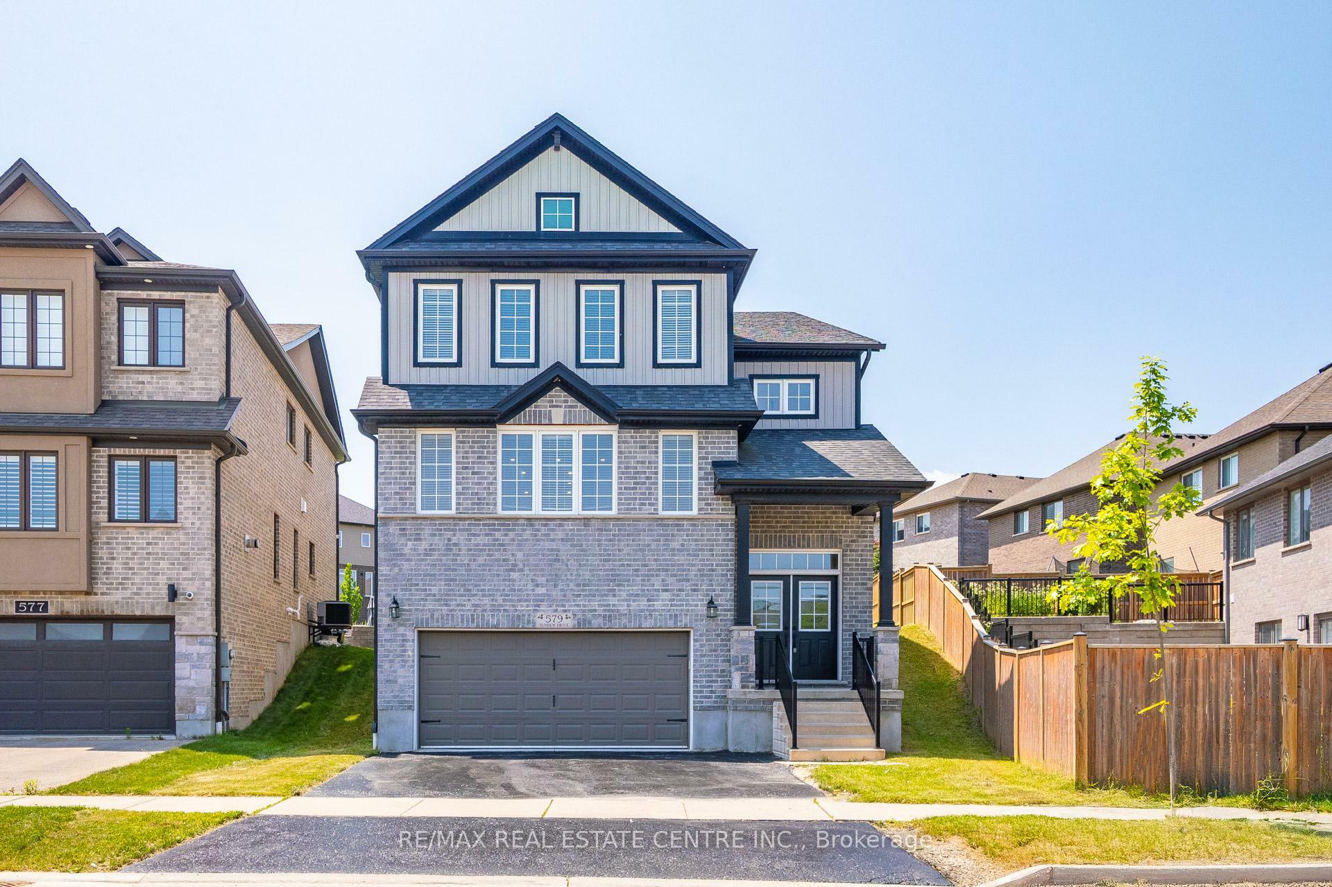 Property Photo: 579 Sundew Drive ON N2V 0B9