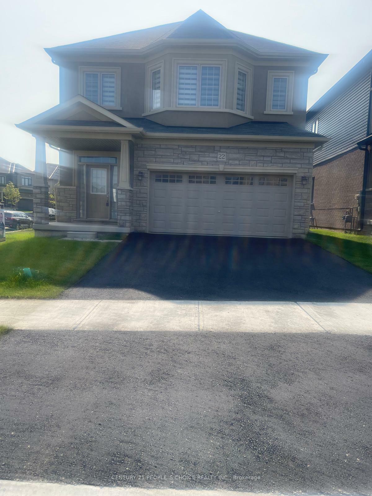 Property Photo:  22 Brewis Street  ON N3L 0L2 