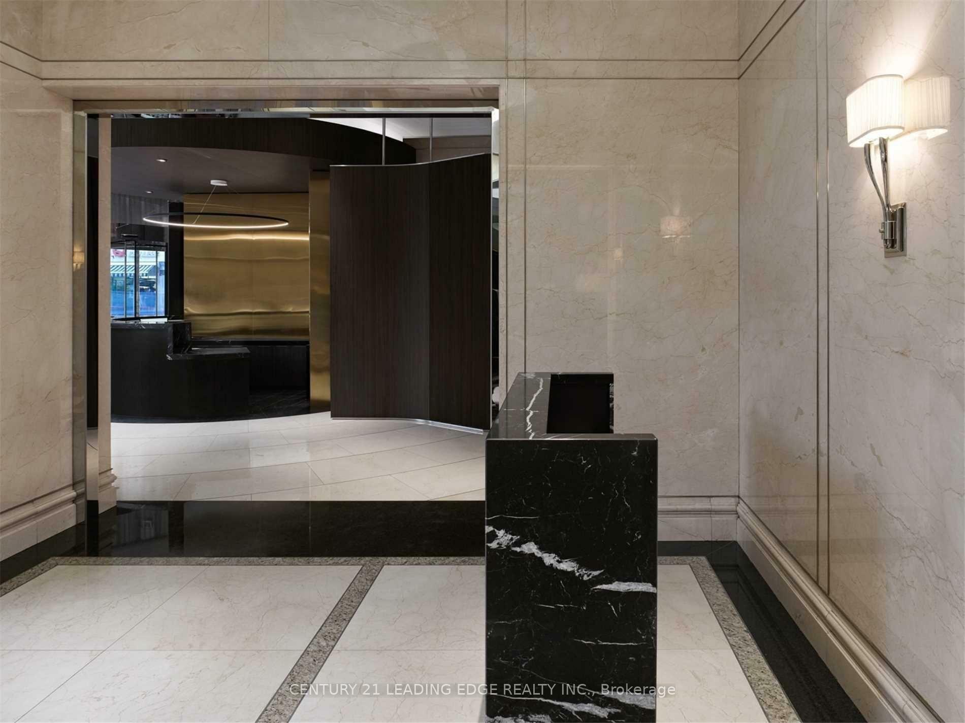 Property Photo: 10 Bellair Street 1605 ON M5R 3R1