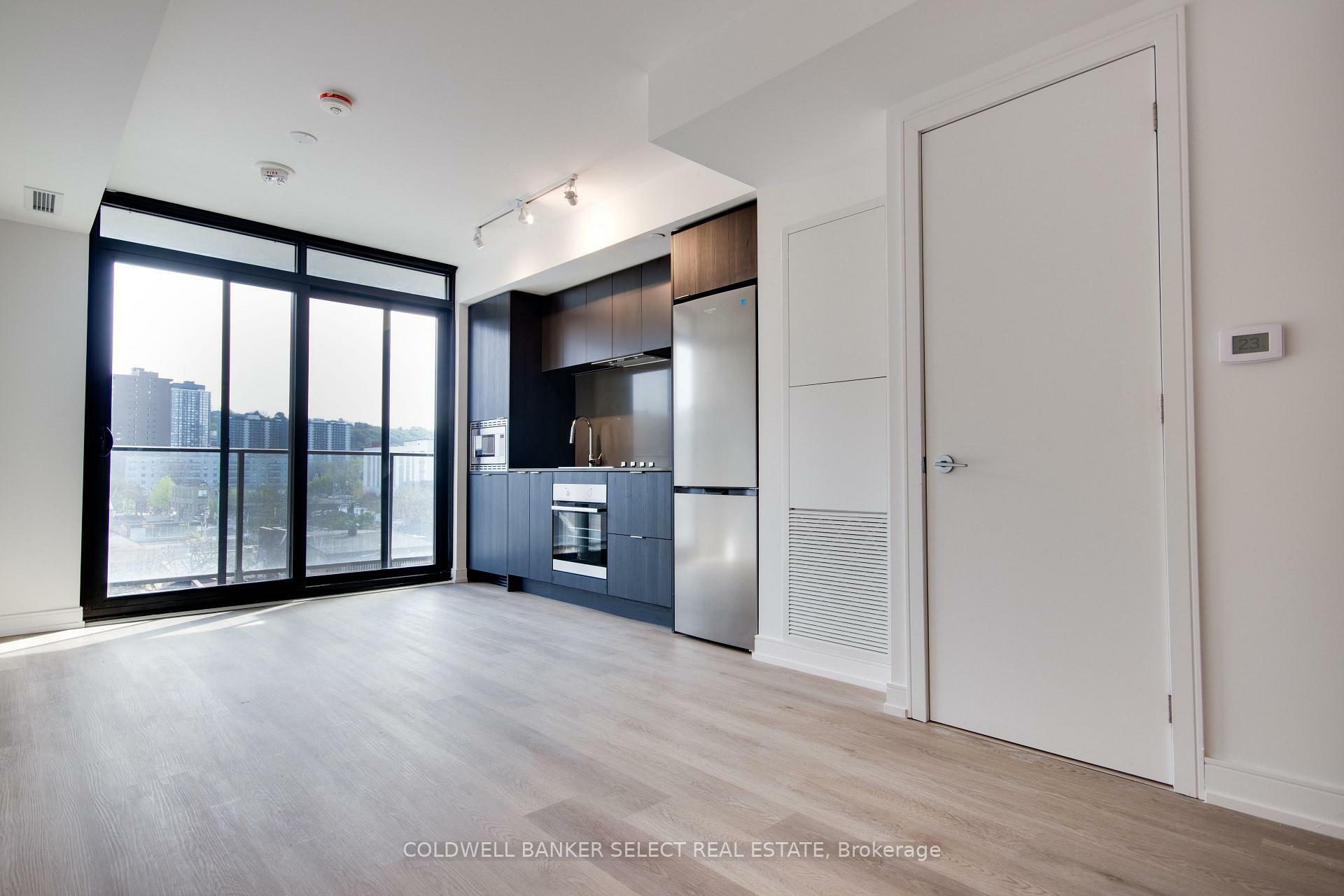 Property Photo: 1 Jarvis Street 609 ON L8R 3J2