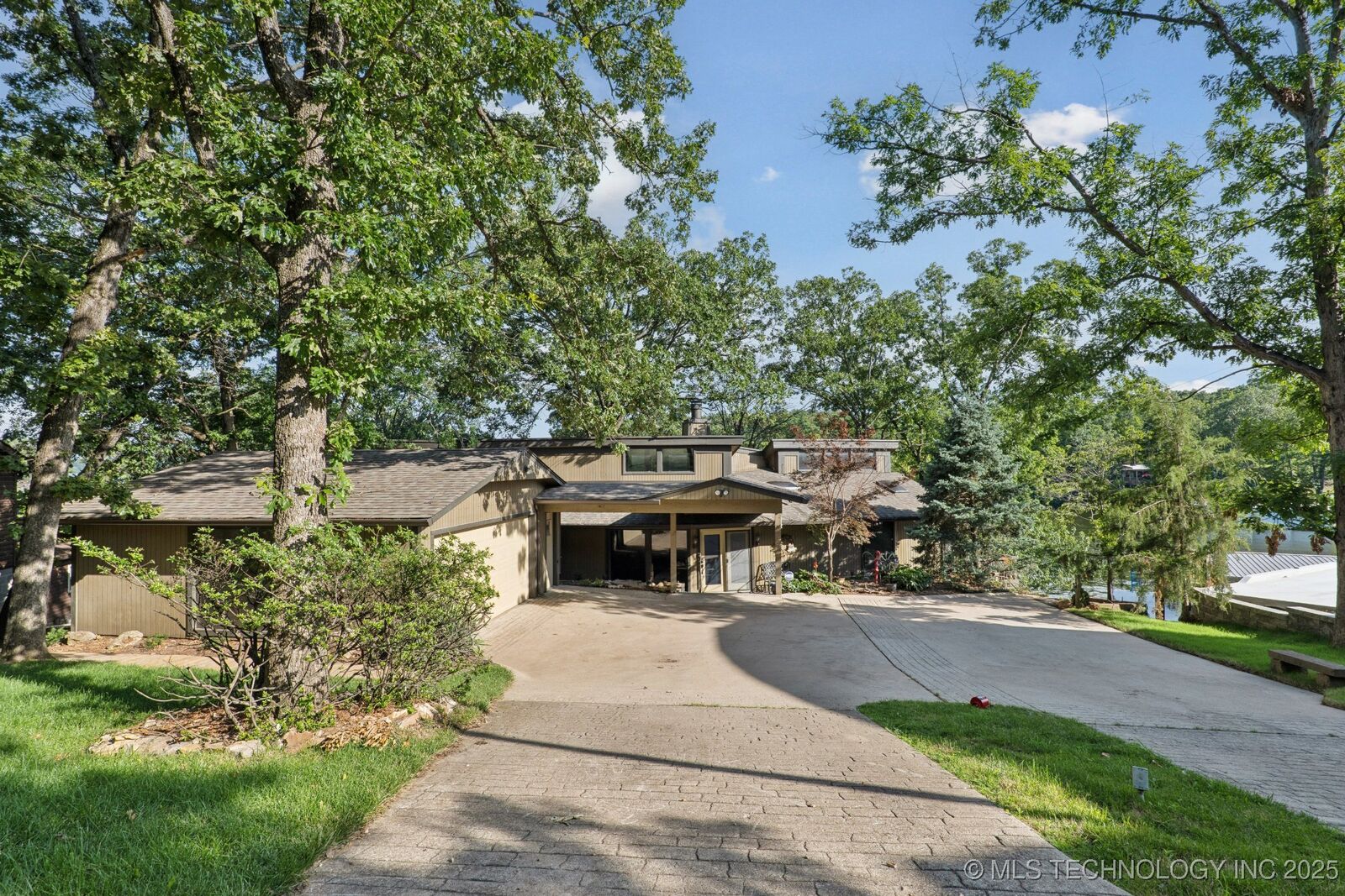 Property Photo: 31289 S Koenig Drive OK 74331