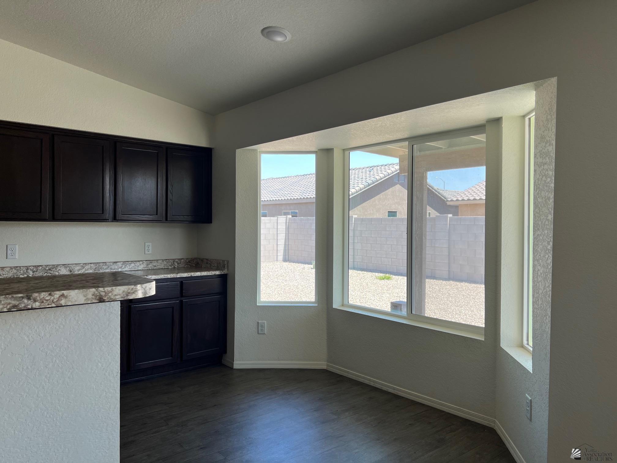 Property Photo: 7561 E 42 Ln AZ 85365