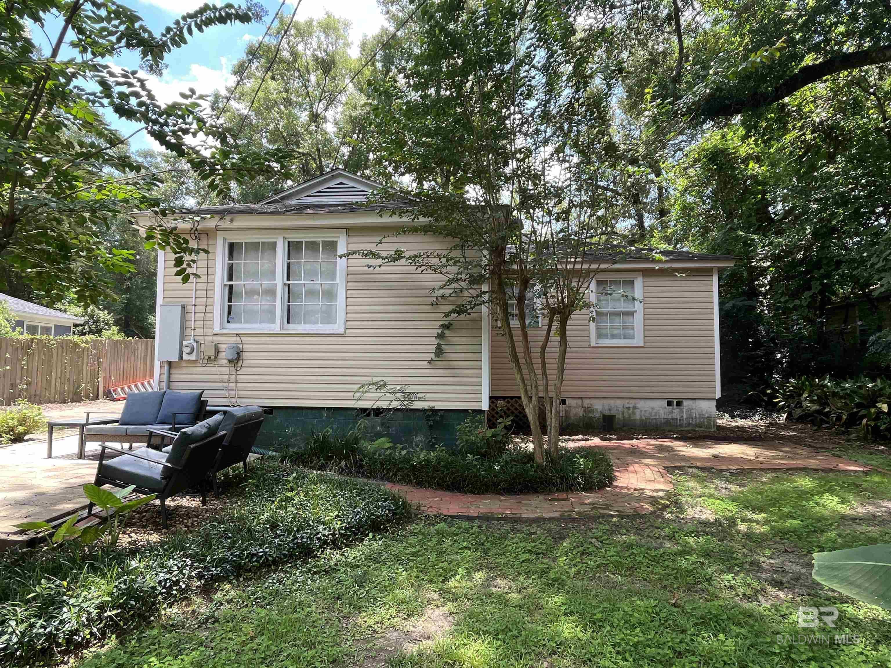 Property Photo:  5174 Brentwood Lane  AL 36608 